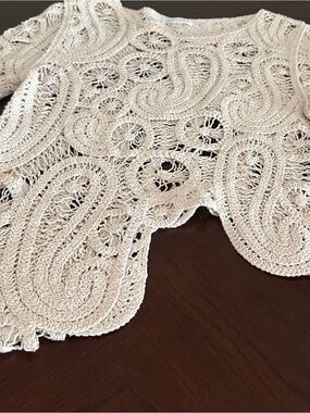 Line and Dot Cream Lace Asymmetrical Sweater